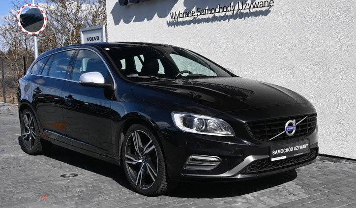 Volvo V60 cena 65900 przebieg: 205863, rok produkcji 2016 z Szamotuły małe 79